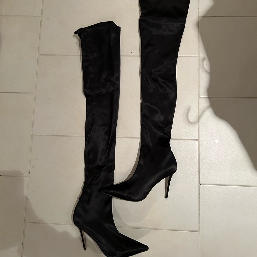 Tony Bianco thigh high satin boots black 9.5